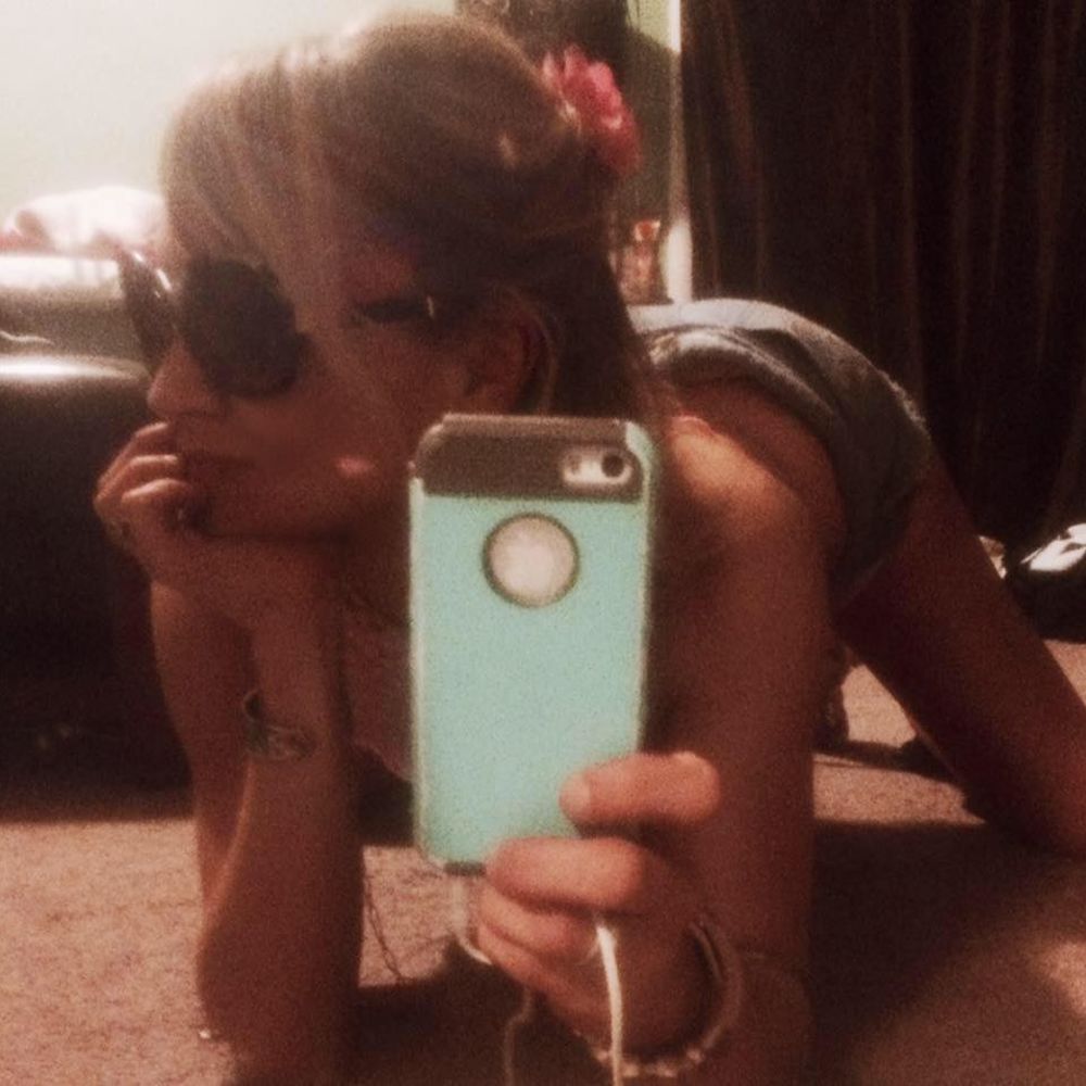 Meet your Posher, Amy